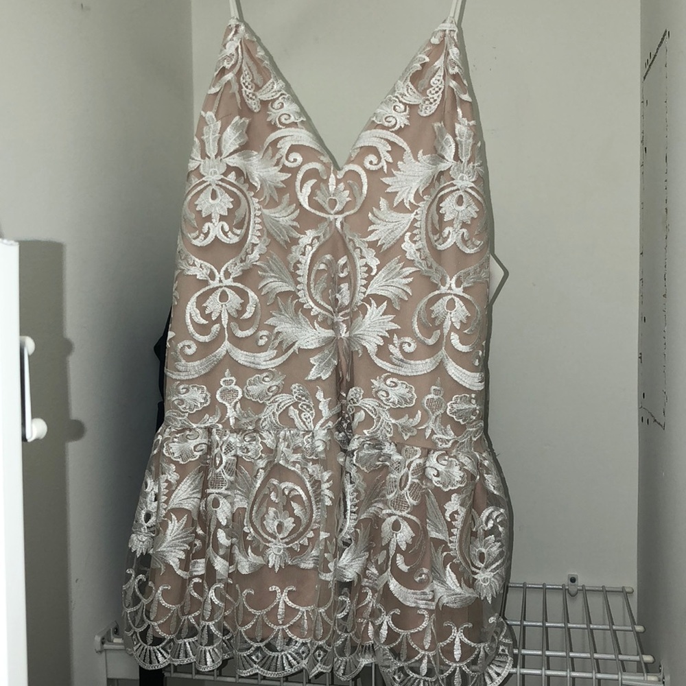 Selfie leslie white lace dress